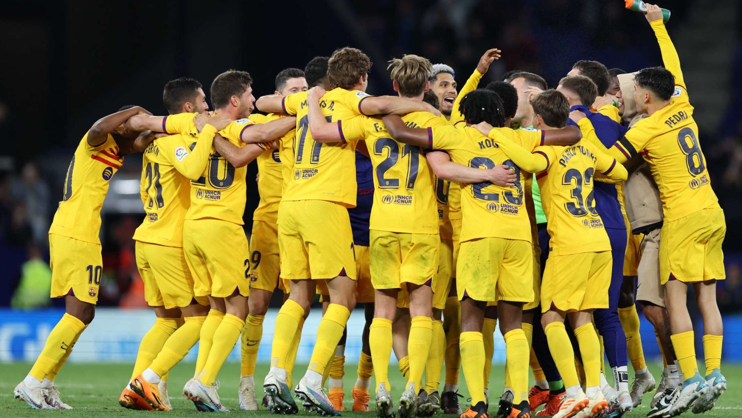 位参与者带 位参与者带